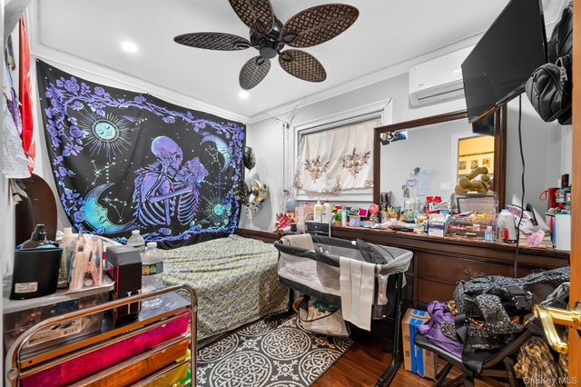 568 Autumn Avenue, Brooklyn, NY 11208
