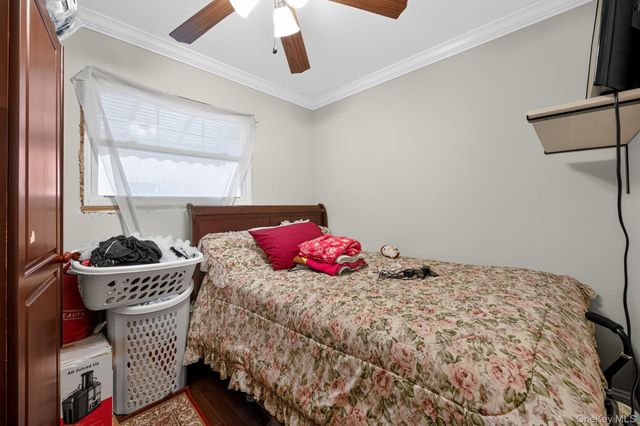 568 Autumn Avenue, Brooklyn, NY 11208