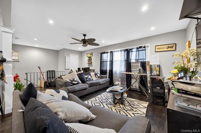568 Autumn Avenue, Brooklyn, NY 11208