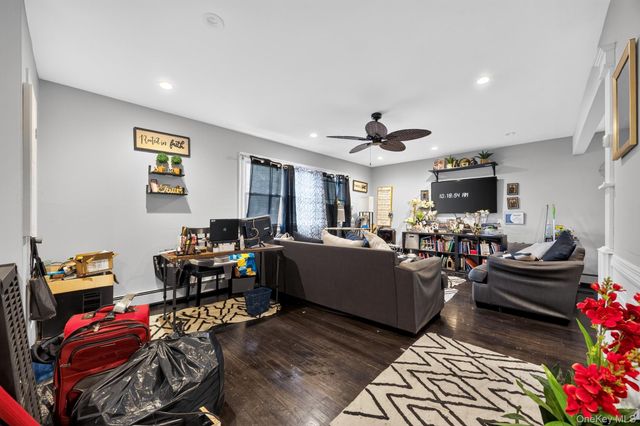 568 Autumn Avenue, Brooklyn, NY 11208