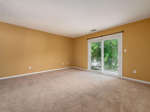 1450 Slade Avenue, 302, Columbus, OH 43235