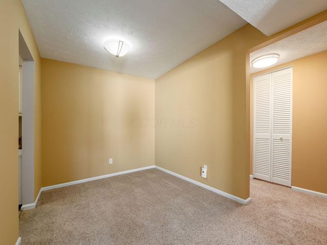 1450 Slade Avenue, 302, Columbus, OH 43235