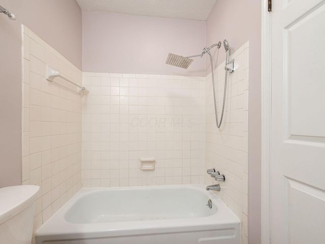 1450 Slade Avenue, 302, Columbus, OH 43235