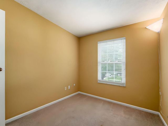 1450 Slade Avenue, 302, Columbus, OH 43235