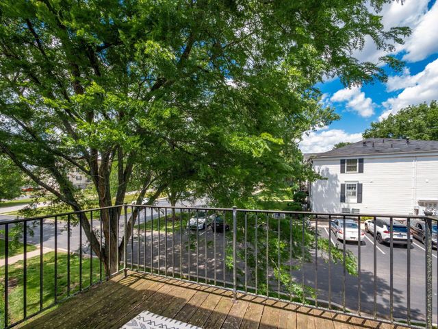 1450 Slade Avenue, 302, Columbus, OH 43235