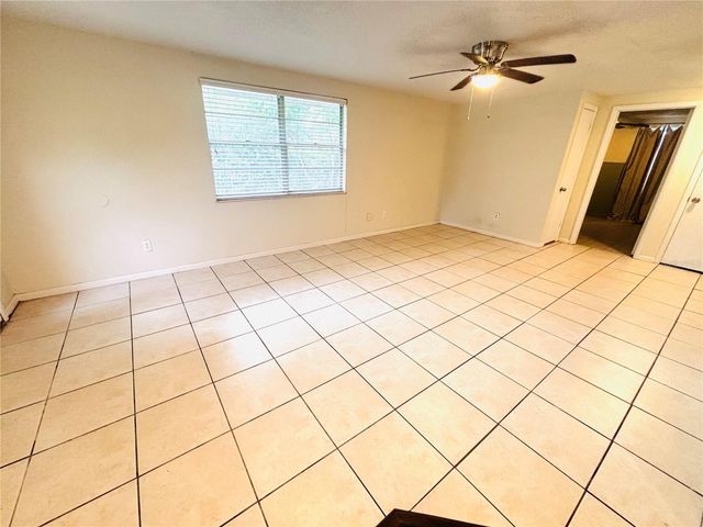 4824 8TH STREET, Zephyrhills, FL 33542