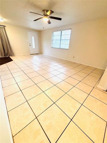 4824 8TH STREET, Zephyrhills, FL 33542