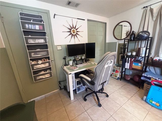 4824 8TH STREET, Zephyrhills, FL 33542