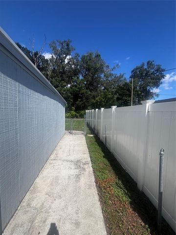 4824 8TH STREET, Zephyrhills, FL 33542