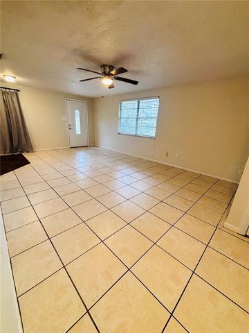 4824 8TH STREET, Zephyrhills, FL 33542