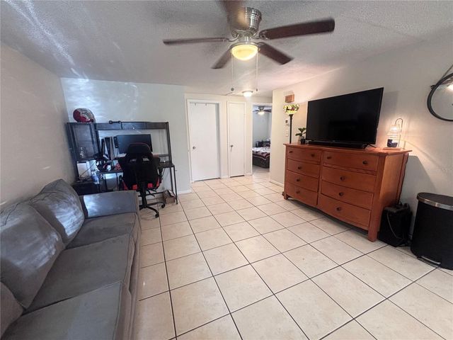 4824 8TH STREET, Zephyrhills, FL 33542