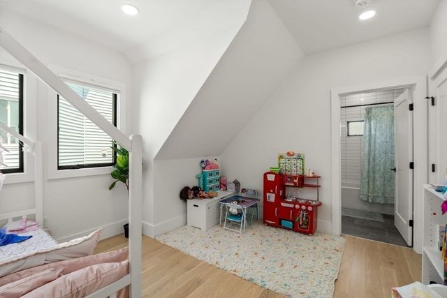 23 Jaques St B, Somerville, MA 02145