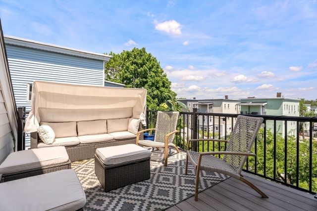 23 Jaques St B, Somerville, MA 02145