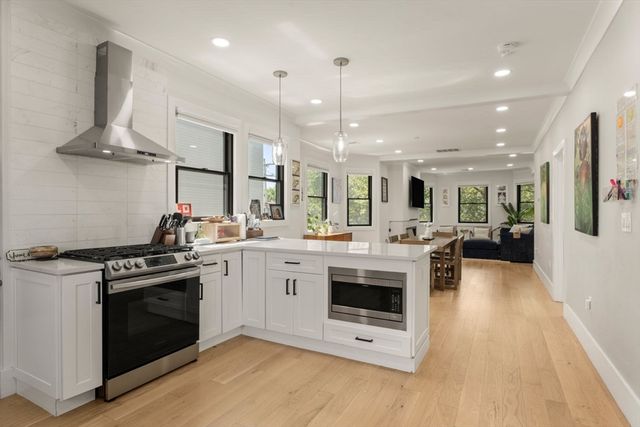 23 Jaques St B, Somerville, MA 02145