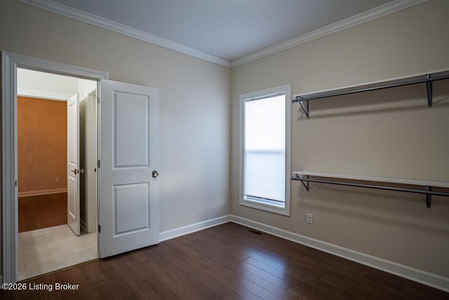 11528 Angel Falls Dr, Prospect, KY 40059