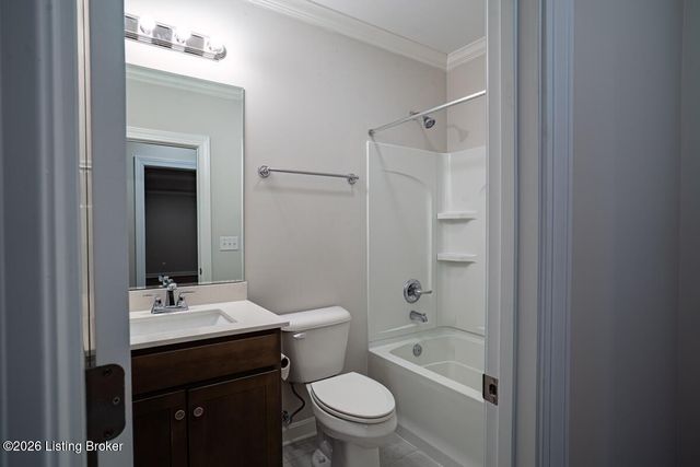 11528 Angel Falls Dr, Prospect, KY 40059