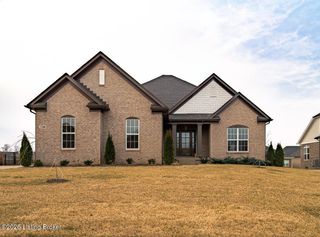 11528 Angel Falls Dr, Prospect, KY 40059