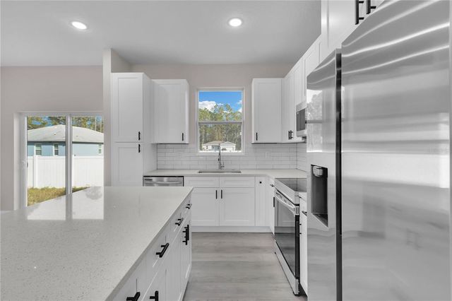 1341 EAST PARKWAY, Deland, FL 32724