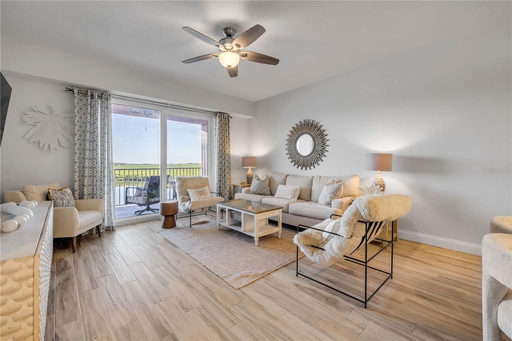 Image 14 of property listing at 4 RIVERWALK DRIVE 305, New Smyrna Beach, FL 32169