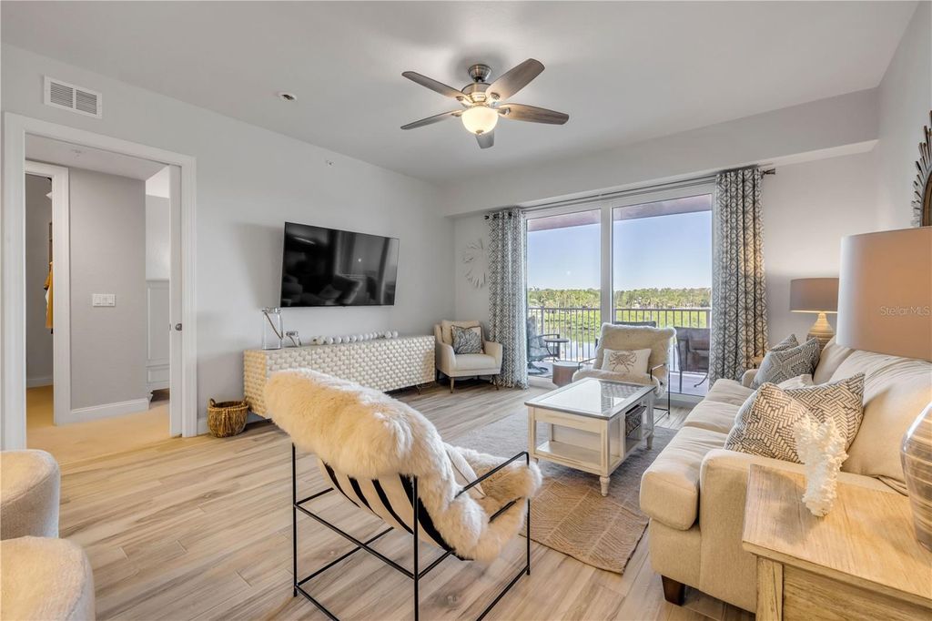 Image 16 of property listing at 4 RIVERWALK DRIVE 305, New Smyrna Beach, FL 32169
