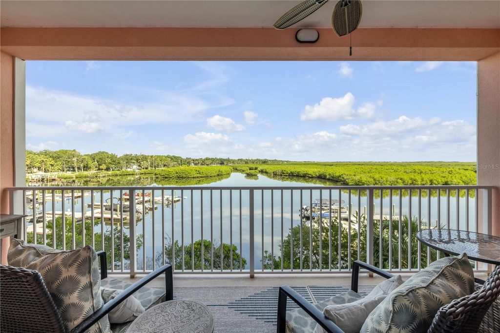 Image 3 of property listing at 4 RIVERWALK DRIVE 305, New Smyrna Beach, FL 32169
