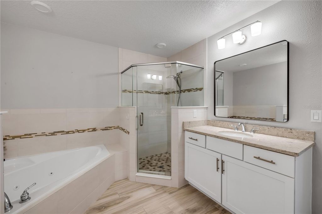 Image 26 of property listing at 4 RIVERWALK DRIVE 305, New Smyrna Beach, FL 32169