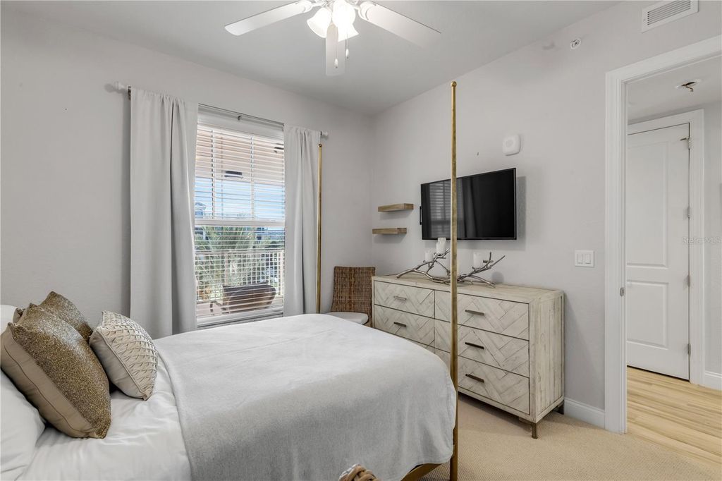 Image 33 of property listing at 4 RIVERWALK DRIVE 305, New Smyrna Beach, FL 32169
