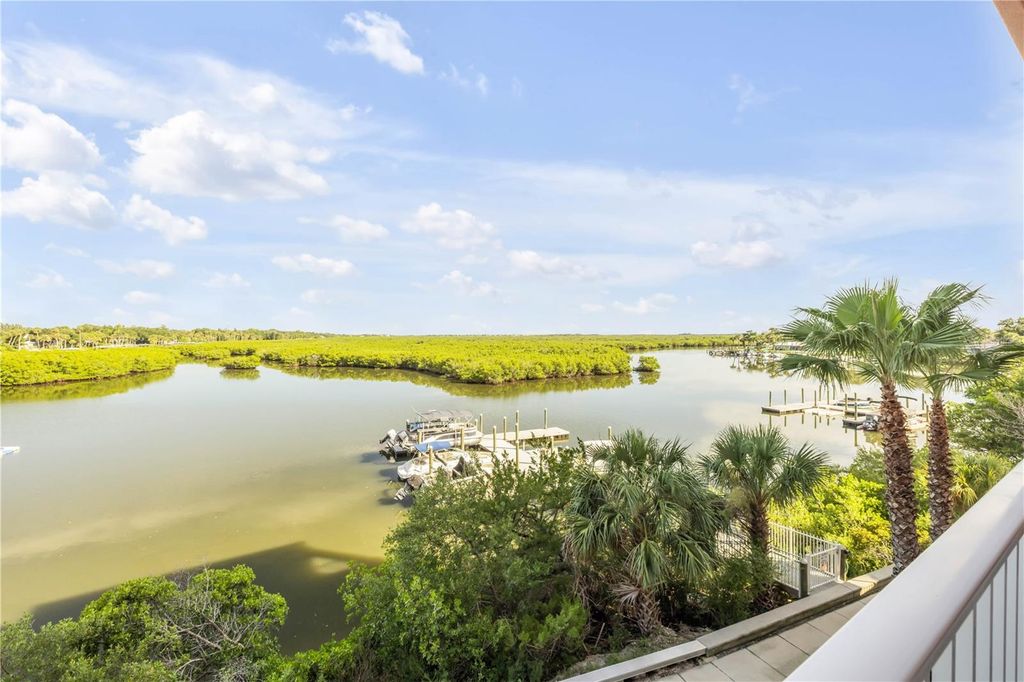 Image 35 of property listing at 4 RIVERWALK DRIVE 305, New Smyrna Beach, FL 32169