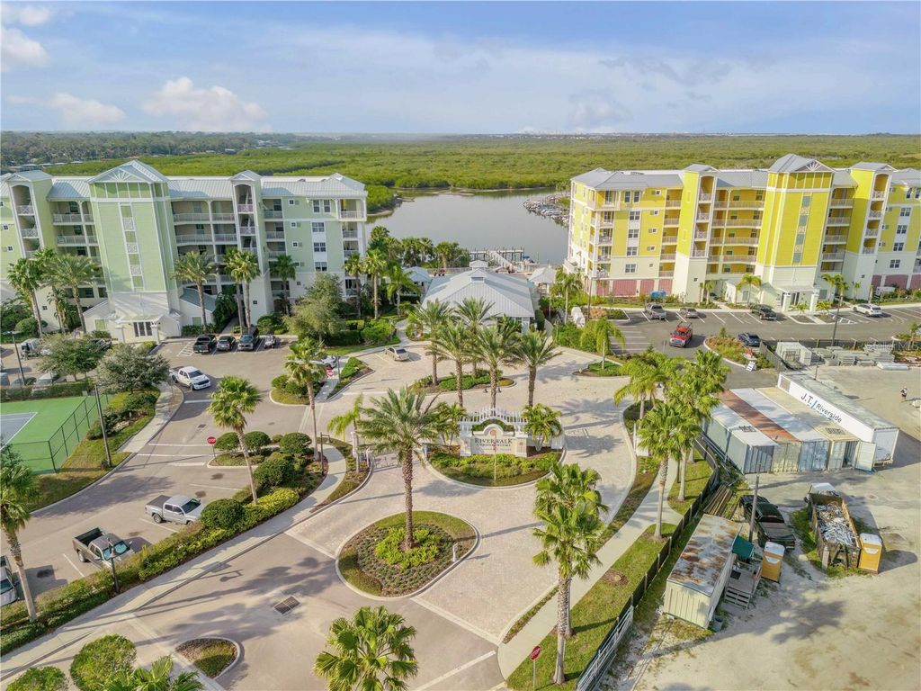 Image 41 of property listing at 4 RIVERWALK DRIVE 305, New Smyrna Beach, FL 32169