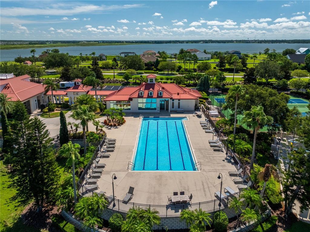 Image 26 of property listing at 332 CALADIUM AVENUE, Lake Alfred, FL 33850