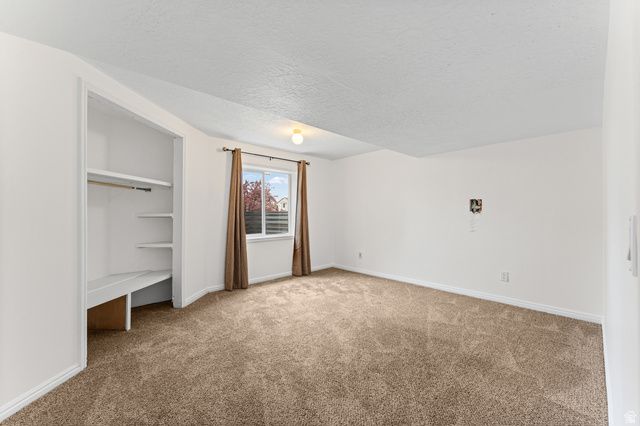 6370 W SETTLERS POINT DR, West Valley City, UT 84128