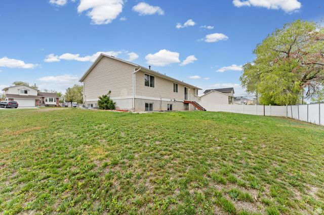 6370 W SETTLERS POINT DR, West Valley City, UT 84128