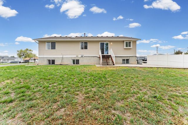 6370 W SETTLERS POINT DR, West Valley City, UT 84128