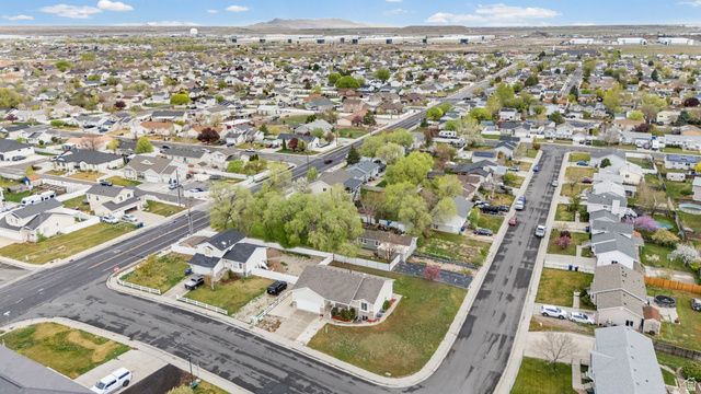 6370 W SETTLERS POINT DR, West Valley City, UT 84128