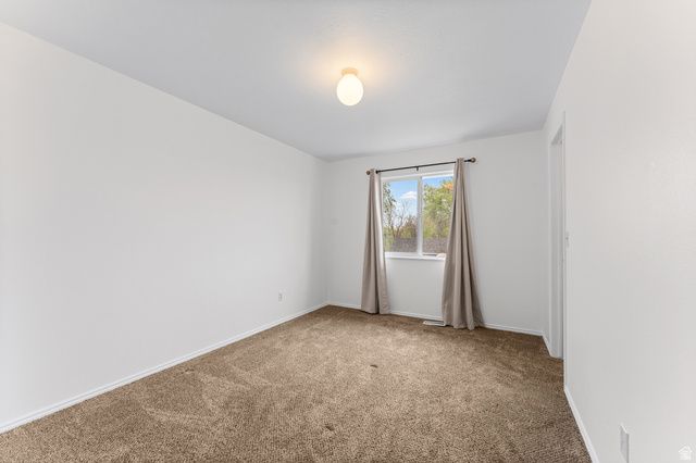 6370 W SETTLERS POINT DR, West Valley City, UT 84128