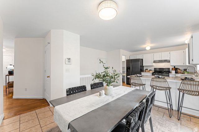 6370 W SETTLERS POINT DR, West Valley City, UT 84128