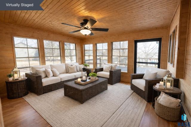 4917 E 42nd St Street, Sioux Falls, SD 57110