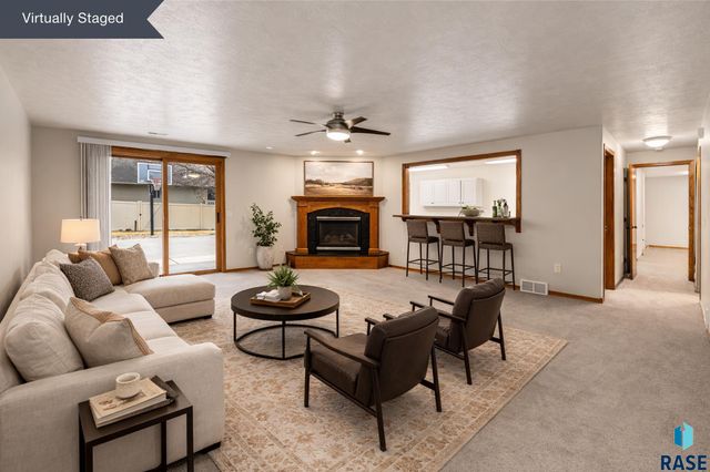 4917 E 42nd St Street, Sioux Falls, SD 57110