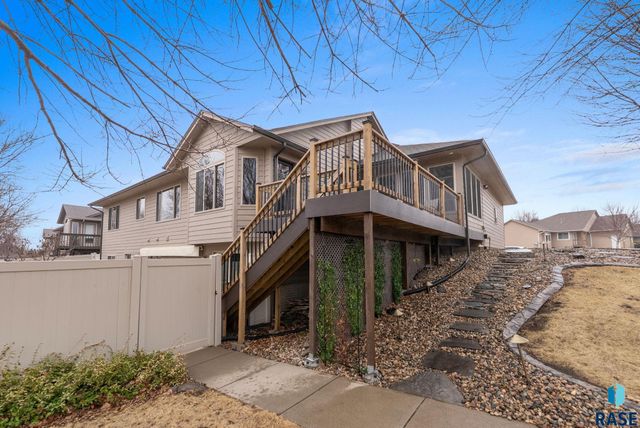 4917 E 42nd St Street, Sioux Falls, SD 57110