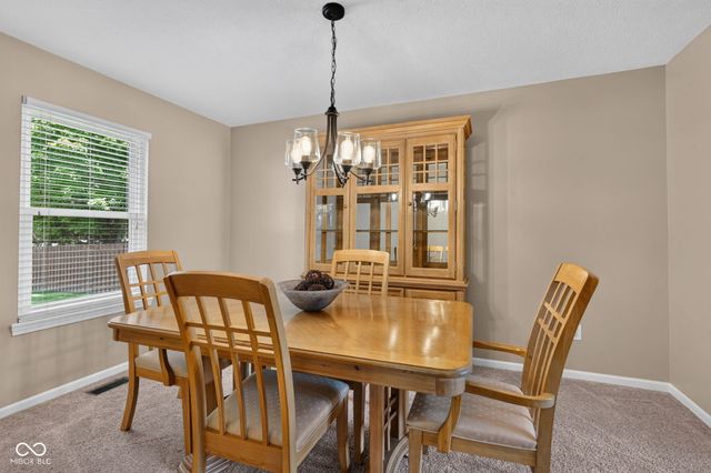 13895 Barnett Place, Fishers, IN 46038