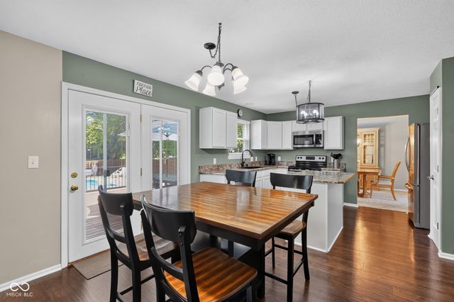 13895 Barnett Place, Fishers, IN 46038