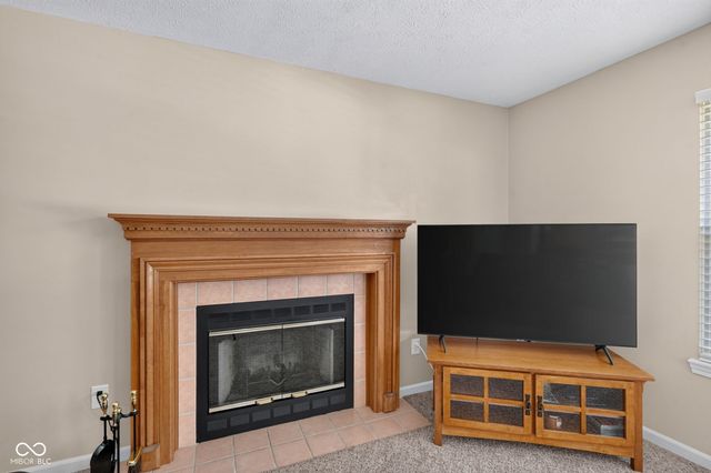 13895 Barnett Place, Fishers, IN 46038