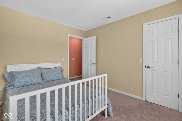 13895 Barnett Place, Fishers, IN 46038