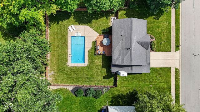 13895 Barnett Place, Fishers, IN 46038