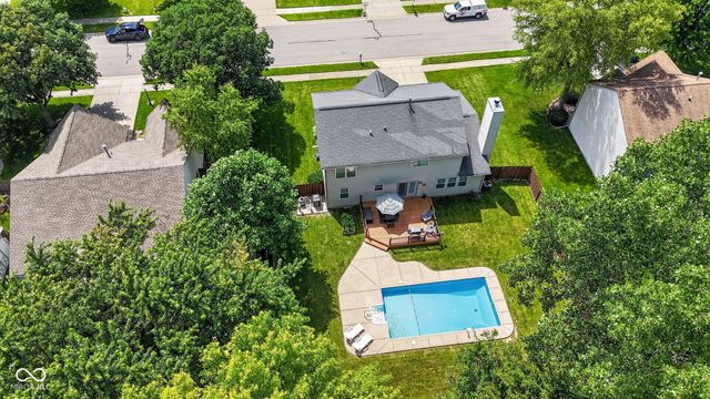 13895 Barnett Place, Fishers, IN 46038