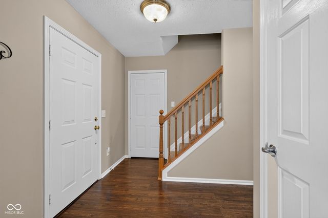 13895 Barnett Place, Fishers, IN 46038