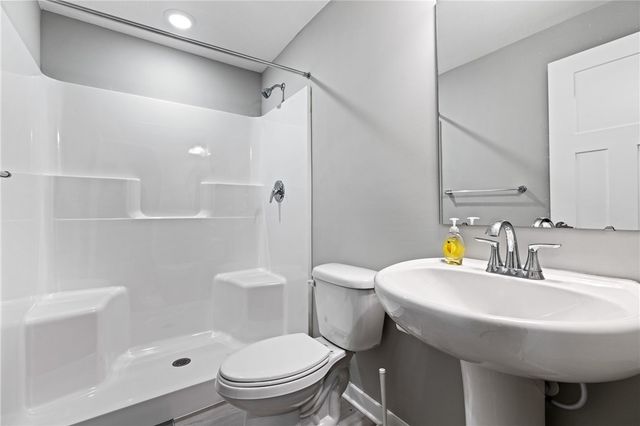 2013 Field Stone Drive, South Fayette, PA 15057