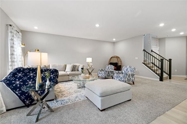 2013 Field Stone Drive, South Fayette, PA 15057