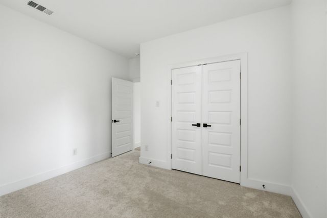 521 W Walker Street, Denison, TX 75020