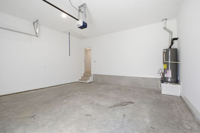521 W Walker Street, Denison, TX 75020